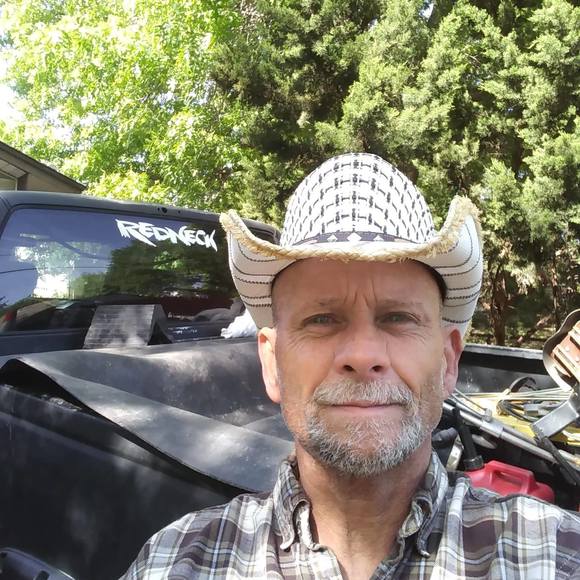 Meet your Posher, Paul - Picture 1 of 1